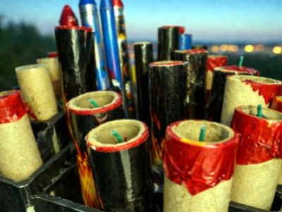 Lance-boule : pourquoi on confond souvent avec une chandelle romaine ?